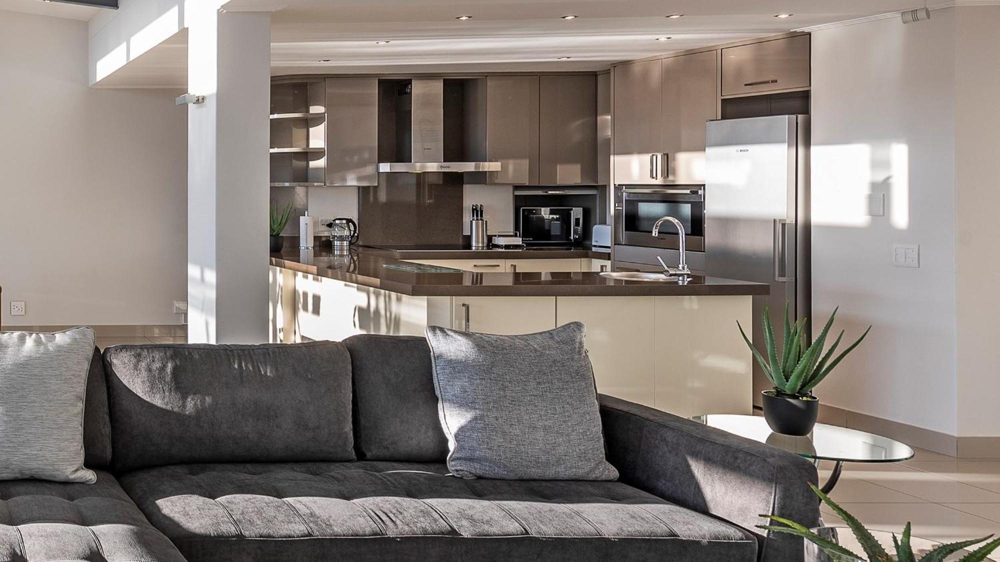 Blue Views Penthouse Beachfront Apartment With Pool Cape Town Bagian luar foto