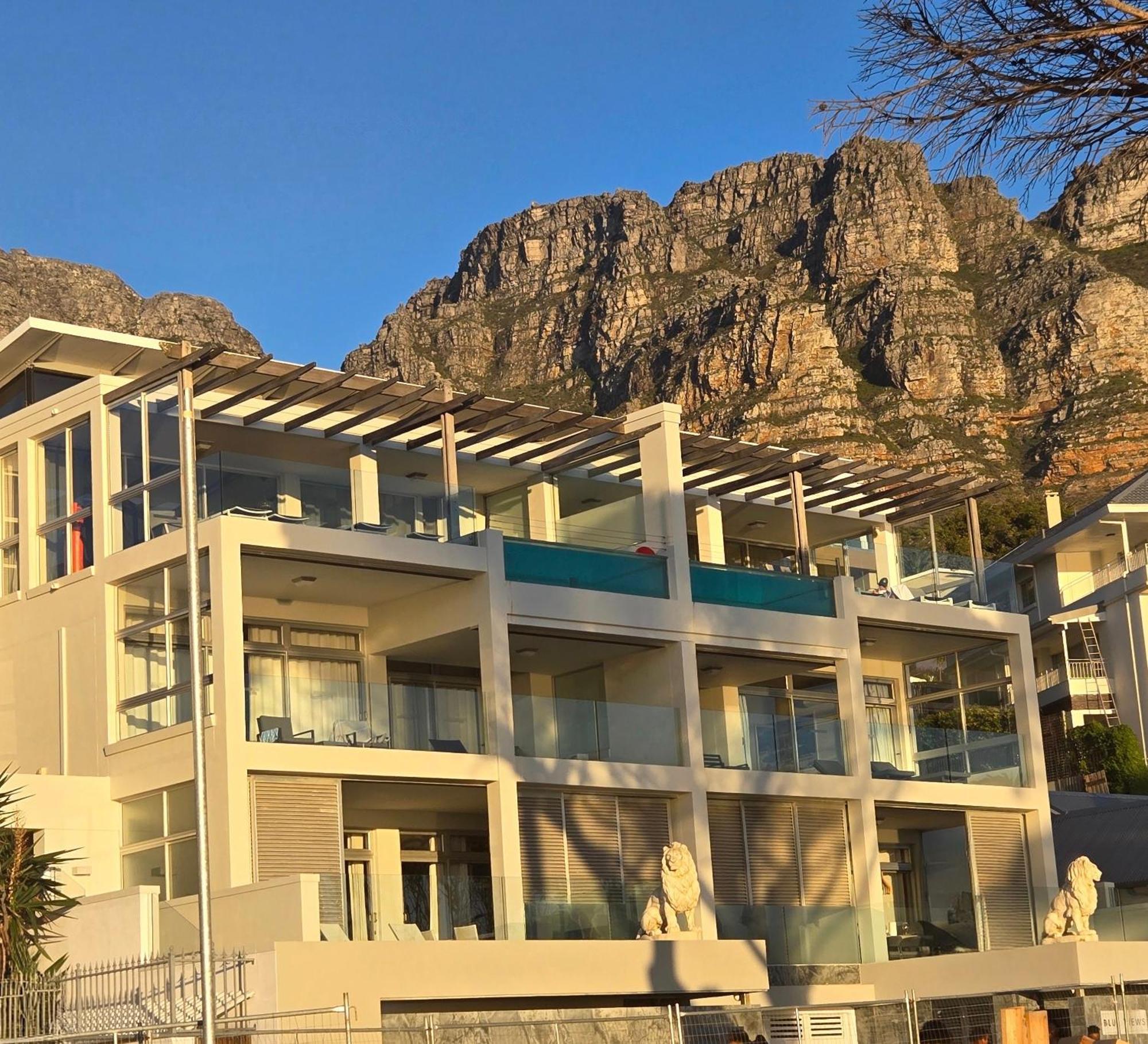 Blue Views Penthouse Beachfront Apartment With Pool Cape Town Bagian luar foto