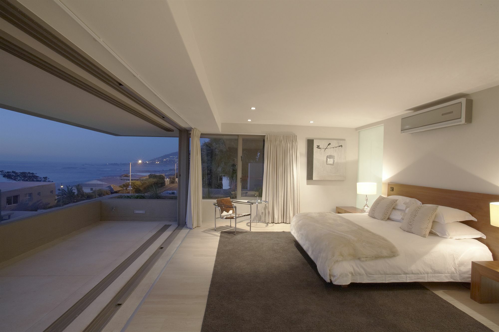 Blue Views Penthouse Beachfront Apartment With Pool Cape Town Bagian luar foto