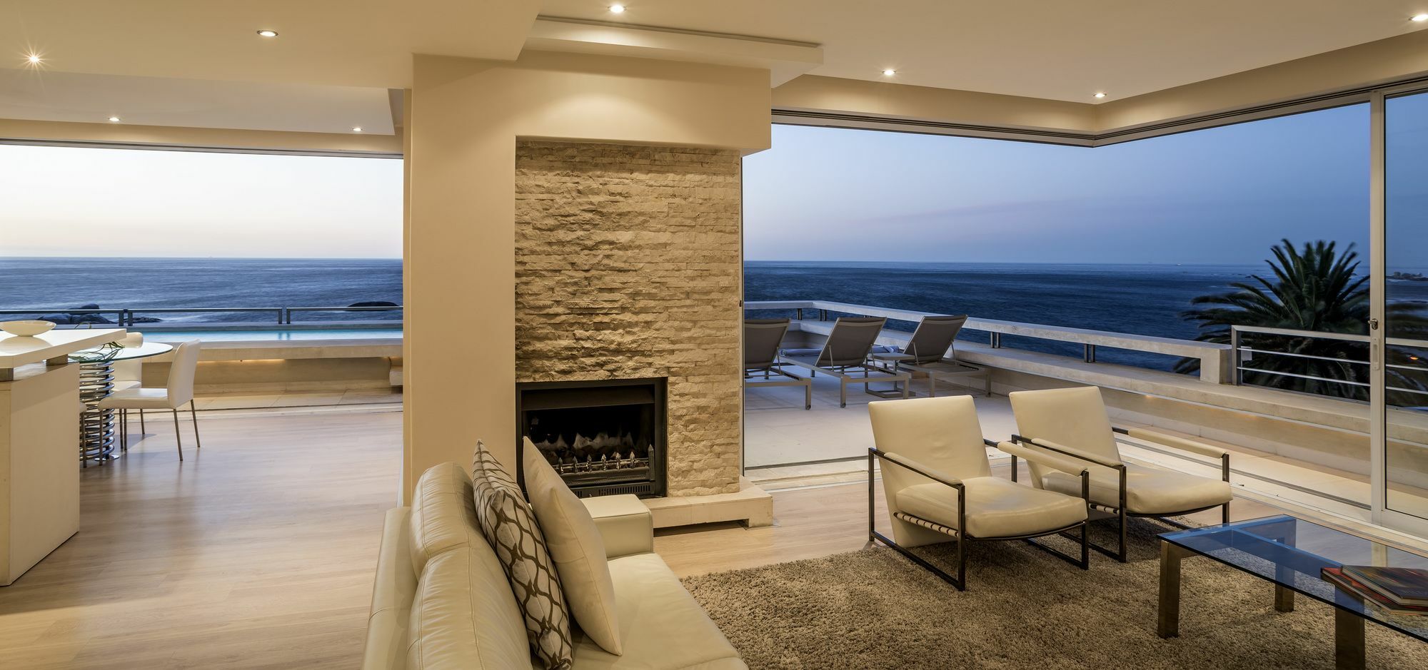 Blue Views Penthouse Beachfront Apartment With Pool Cape Town Bagian luar foto