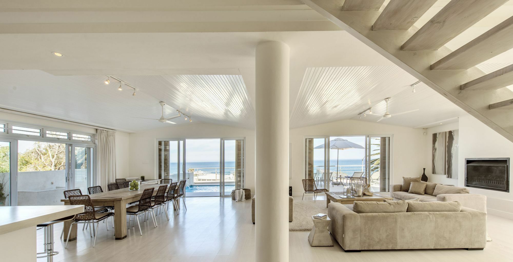 Blue Views Penthouse Beachfront Apartment With Pool Cape Town Bagian luar foto