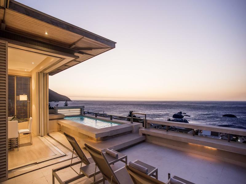 Blue Views Penthouse Beachfront Apartment With Pool Cape Town Bagian luar foto