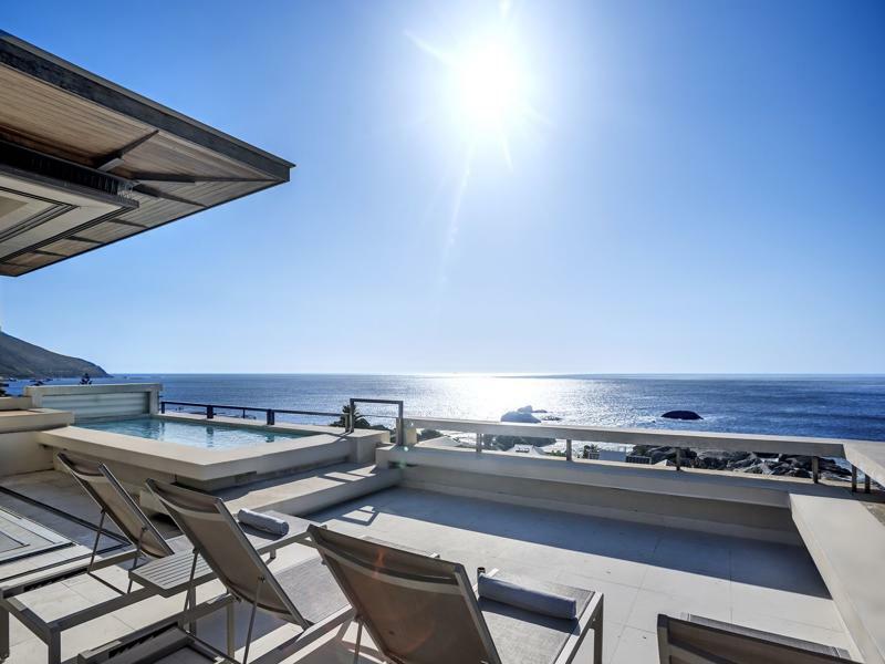 Blue Views Penthouse Beachfront Apartment With Pool Cape Town Bagian luar foto