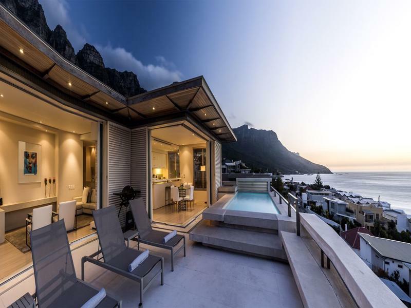 Blue Views Penthouse Beachfront Apartment With Pool Cape Town Bagian luar foto